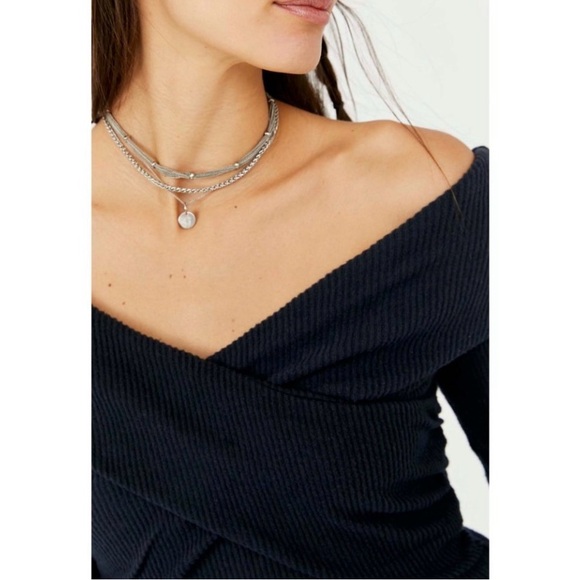 Free people off the shoulder top - Picture 6 of 13